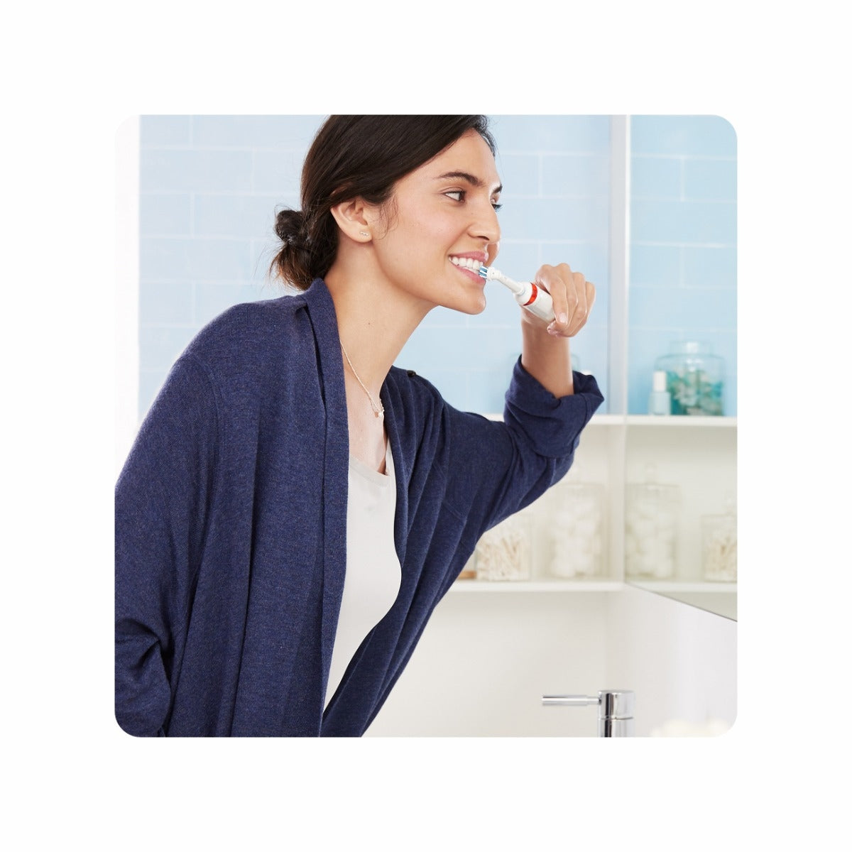 Oral-B Spazzolino Elettrico Ricaricabile Smart 4. 4100S Bianco-9