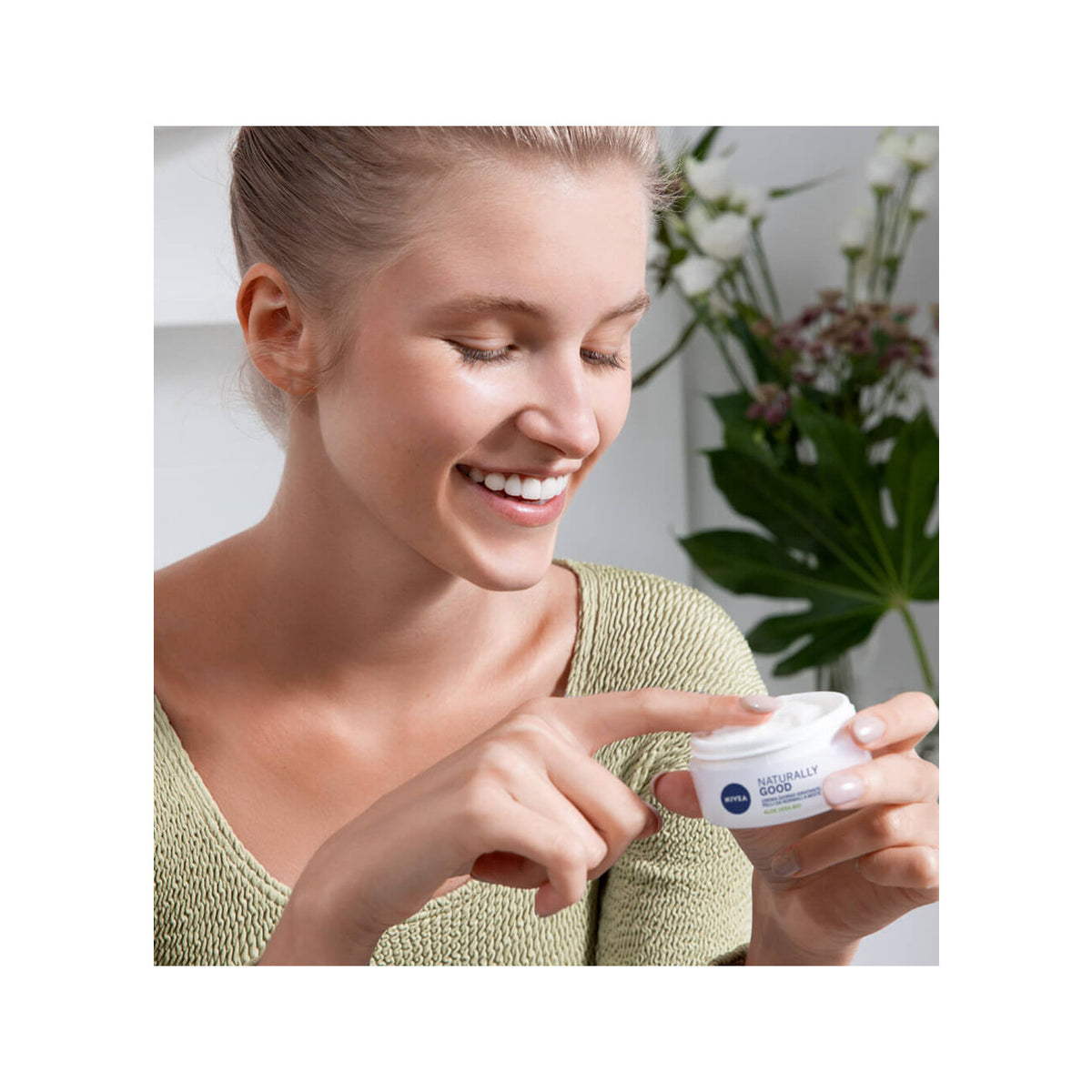 Nivea Naturally Good Crema Giorno Idratante 50 ml Crema Viso Rinfrescante Per Pelli Normali E Miste-4