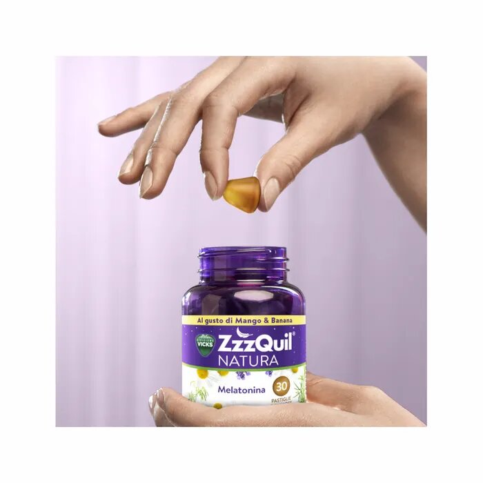 ZzzQuil NATURA Per Dormire 30 Gommose Mango Banana con Melatonina Camomilla Valeriana Lavanda-12